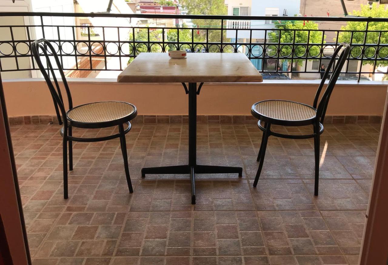 Hotel Rai Sarande Bagian luar foto
